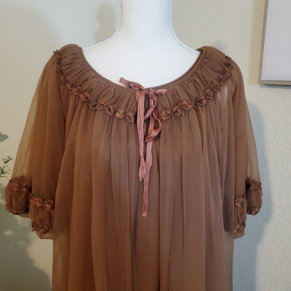 TOSCA Vintage 2 pc. long night gown! Size small. - Picture 6 of 7